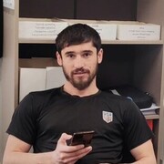  ,  Ali, 30