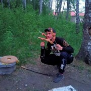  ,   Alexander, 32 ,     , c 