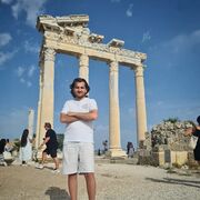  ,   Akif, 23 ,   ,   , c , 