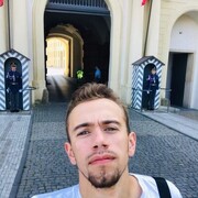  ,  Slavik, 28