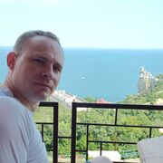  ,  Anton, 39