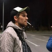  -,   , 32 ,  