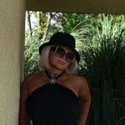  ,   Yana, 35 ,   c 
