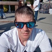  ,   Vitalii, 39 ,   ,   