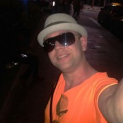  ,   Leon, 38 ,   , 