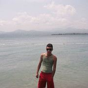  ,   Armen, 32 ,  