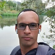  ,   Luis, 39 ,   ,   