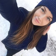  ,  Taya, 26