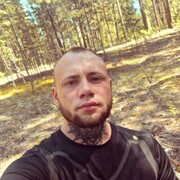 ,  Denis, 25