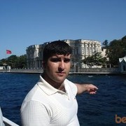  ,   Diktator, 40 ,  
