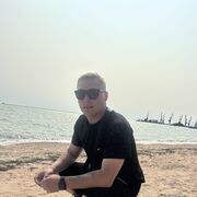  ,  Alex, 30