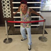  ,   Nikita, 37 ,   