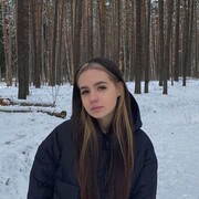  ,  Veronika, 21