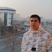  ,  Sherzod, 25