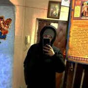  ,  Andrey, 18