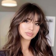  ,  Kristen, 33