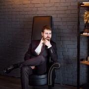  ,   Leon, 30 ,   ,   