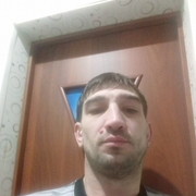  ,   Greeg, 40 ,   