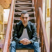  -,   Artur, 25 ,   ,   , c 
