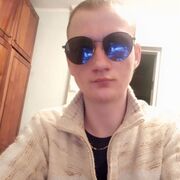  ,  Vadim, 21