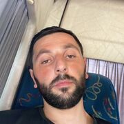  ,   Kiko, 32 ,   