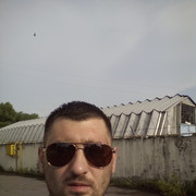  ,   Sasha, 37 ,   