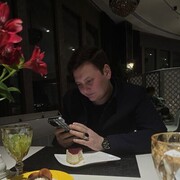  ,  Orifjon, 25