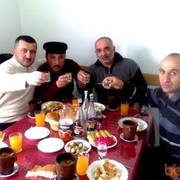  ,   Rufet, 46 ,   