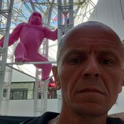   ,  Franek, 48