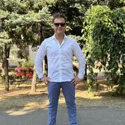  ,  Vlad, 25