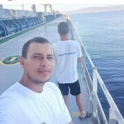  ,   Eduard, 32 ,   ,   
