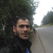  ,   Artur, 32 ,   