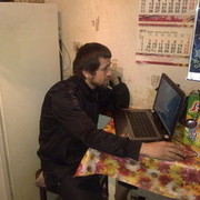  ,   Jonik, 37 ,   