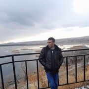  ,   Armen, 43 ,   ,   
