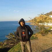  ,   Moncef, 33 ,   ,   