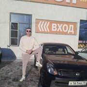  ,   Vaceslav, 37 ,     