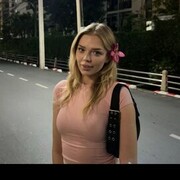  , 