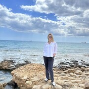  -,   , 44 ,     , c 