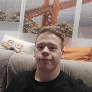  ,   Viktor, 26 ,   ,   