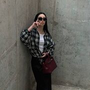  ,   Marina, 28 ,   ,   