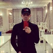  ,   Tim, 28 ,   ,   