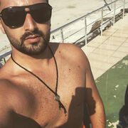  ,   Fouad, 40 ,   ,   