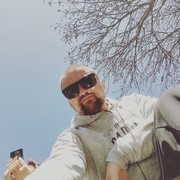  ,  Maks, 35
