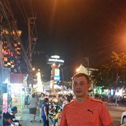  ,   Denis, 37 ,   ,   , c 
