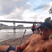  ,  Stas, 35