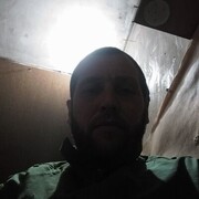  ,   Denis, 33 ,   ,   
