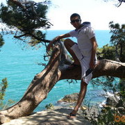 ,   Alex, 37 ,   