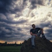  ,   Anton, 31 ,   , 