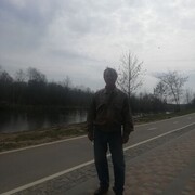  ,   Aleks, 61 ,   c 