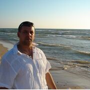  ,  Jon, 45